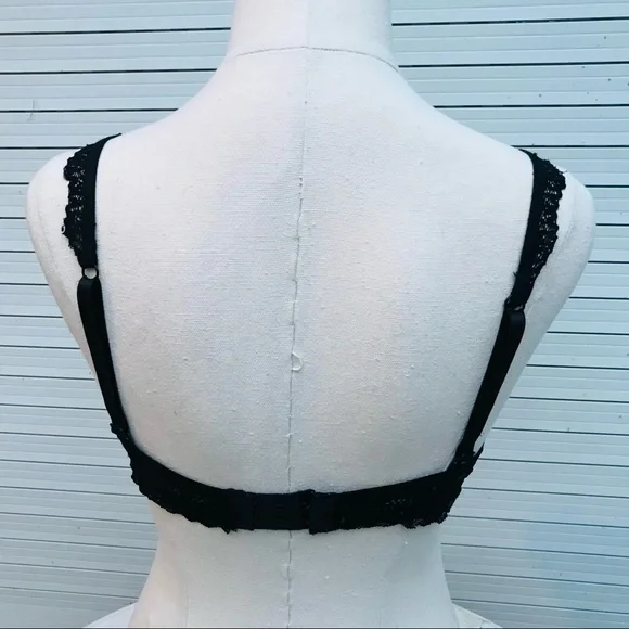 Cotton On Body Lace Bra Black Size 12D Underwire - Picture 6 of 8
